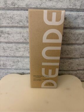 DEINDE Purifying Whipped
Cleanser 150 ml 5.1 oz Full Size- NIB